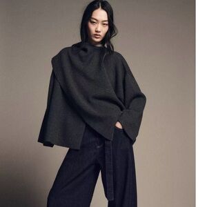 Zara grey knit coat with an asymmetrical scarf. 
Elegant and sophisticated. S-M.